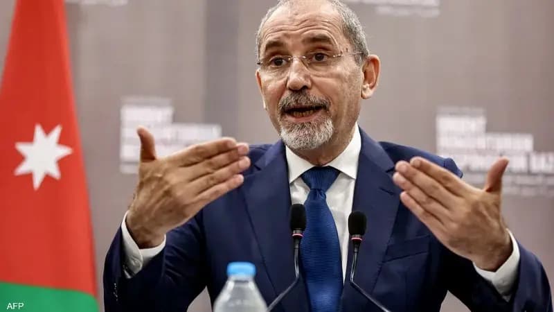 الصفدي: ما يحدث بالضفة خطر على أمن واستقرار المنطقة بأسرها