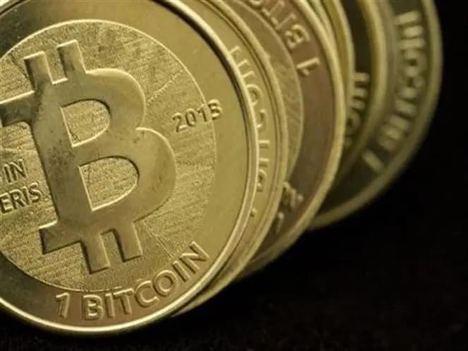 البيتكون تقفز ألف دولار خلال دقائق
