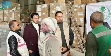 "دفعة جديدة من المساعدات إلى غزة".. يقدمها مركز الملك سلمان