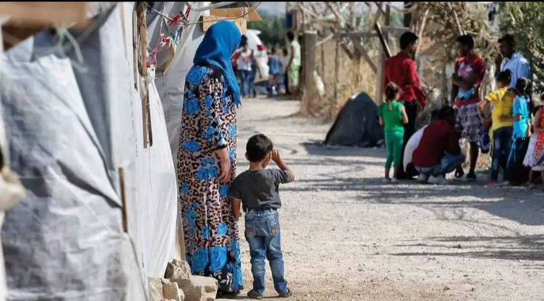 12 عاماً لتحقيق عودة النازحين.. التأخير لبناني أم سوري؟