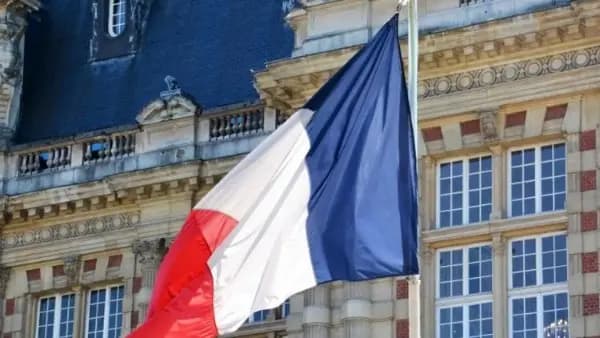 بعد تعرض القنصلية الروسية لهجوم في مارسيليا.. فرنسا تدين