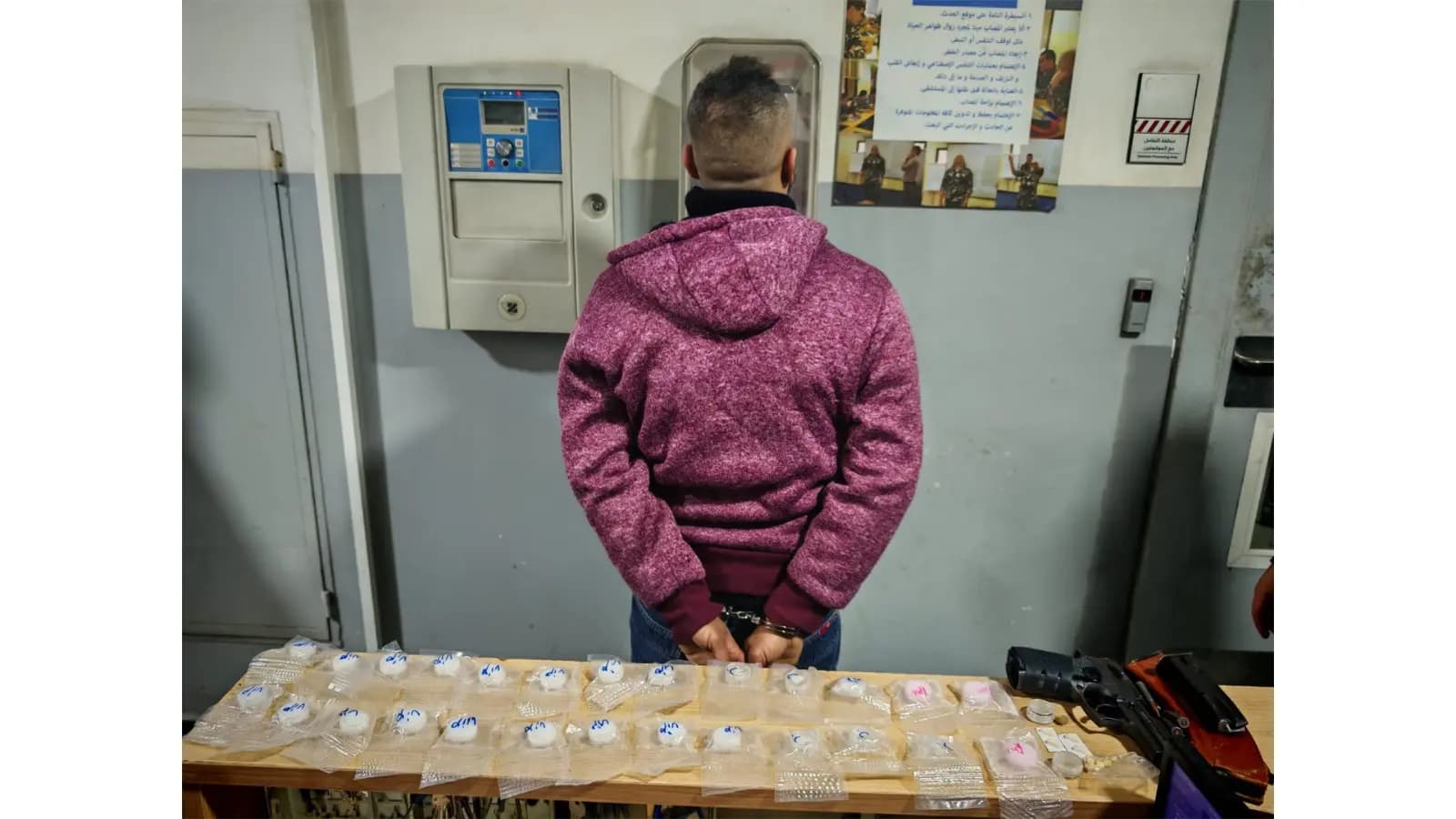 ينشط بترويج المخدرات في بيروت.. وهذا مصيره