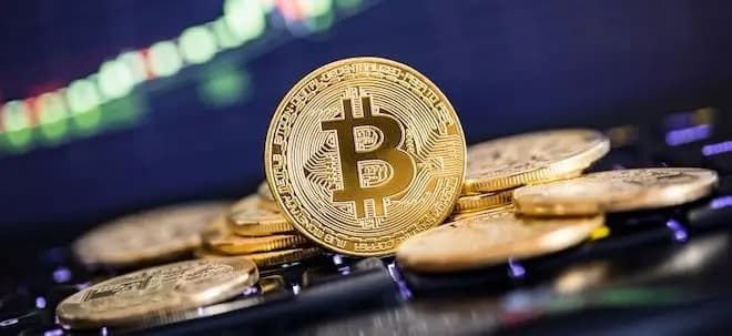 أدنى مستوى منذ تشرين الثاني.. هبوط سعر البيتكوين