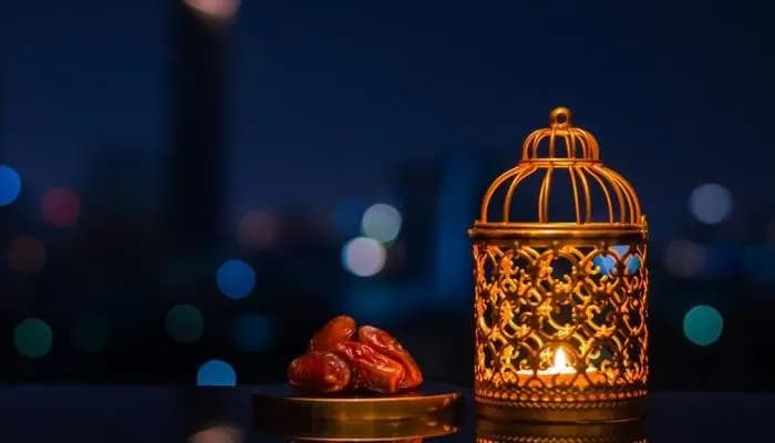 بشأن أول أيام رمضان.. هذا ما أعلنه مكتب السيد الخامنئي في لبنان