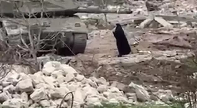 أين صوتك.. أنتن صوتكن؟