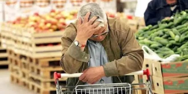 في رمضان.. الأسعار "فوق فوق"!