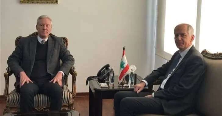 رجي يبحث مع ماغرو موضوع إعادة الإعمار