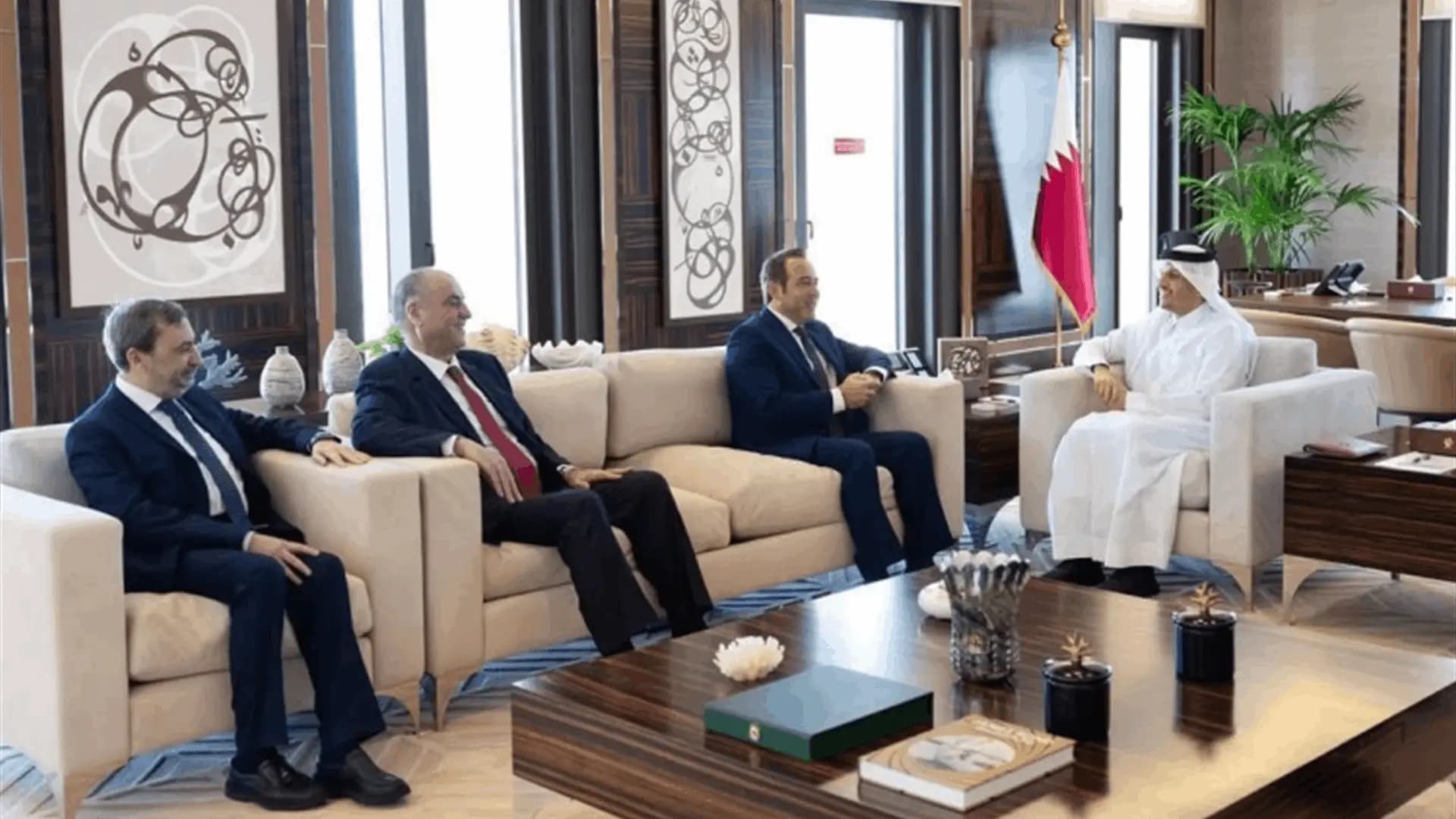 رئيس وزراء قطر: مستعدون للمساهمة في إعادة إعمار لبنان