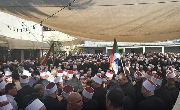 زيارات دينية تحت غطاء سياسي.. إسرائيل تزرع الانقسام في الجولان السوري!