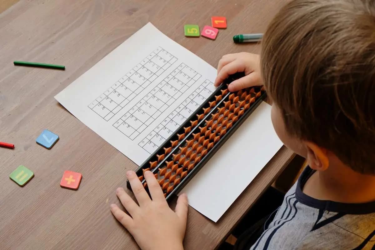 دور “Brainy Kids” في تعزيز مهارات الحساب الذهني وتحقيق النجاح