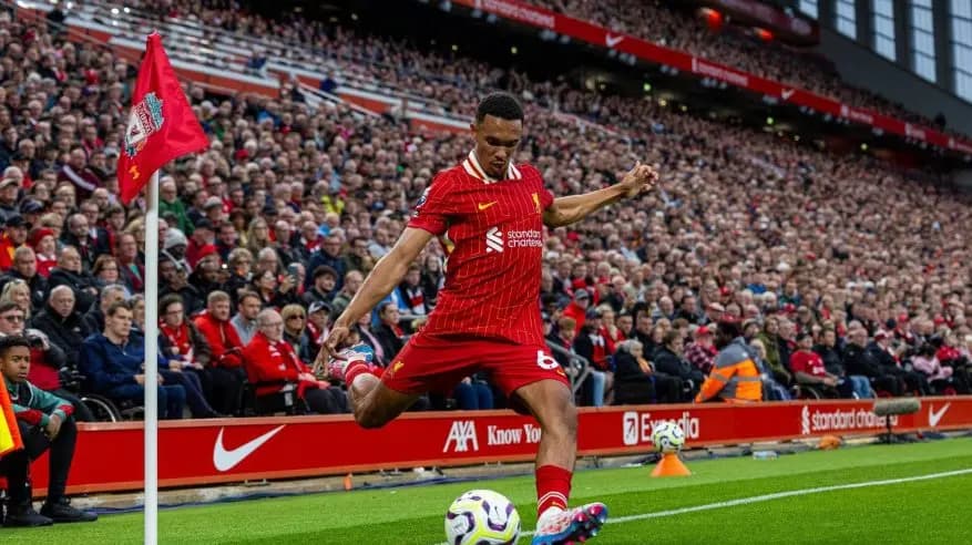 نجم ليفربول ينهي رحلته مع "الريدز"