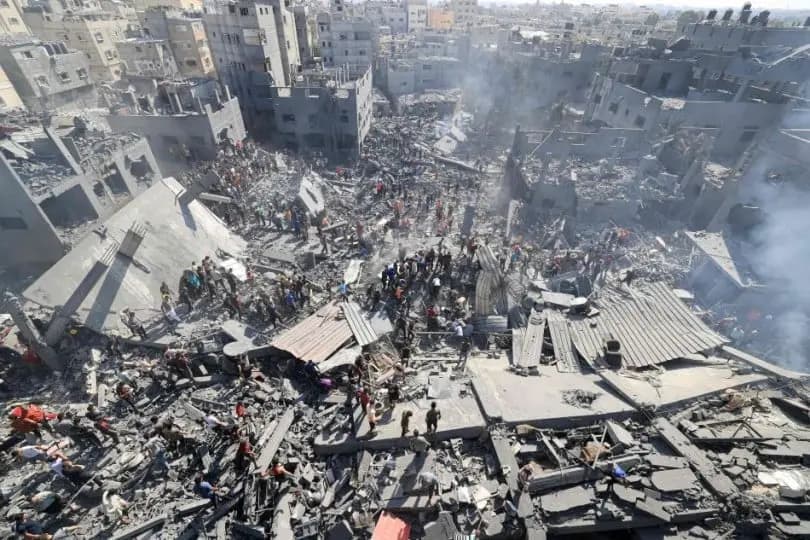 "غزة ترفع صوتها: دعم التحركات الشعبية ومطالبة بوقف الحرب وفتح المعابر"
