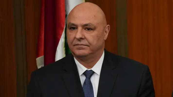 "لا عودة إلى الوراء".. عون يُهنّئ بالفطر