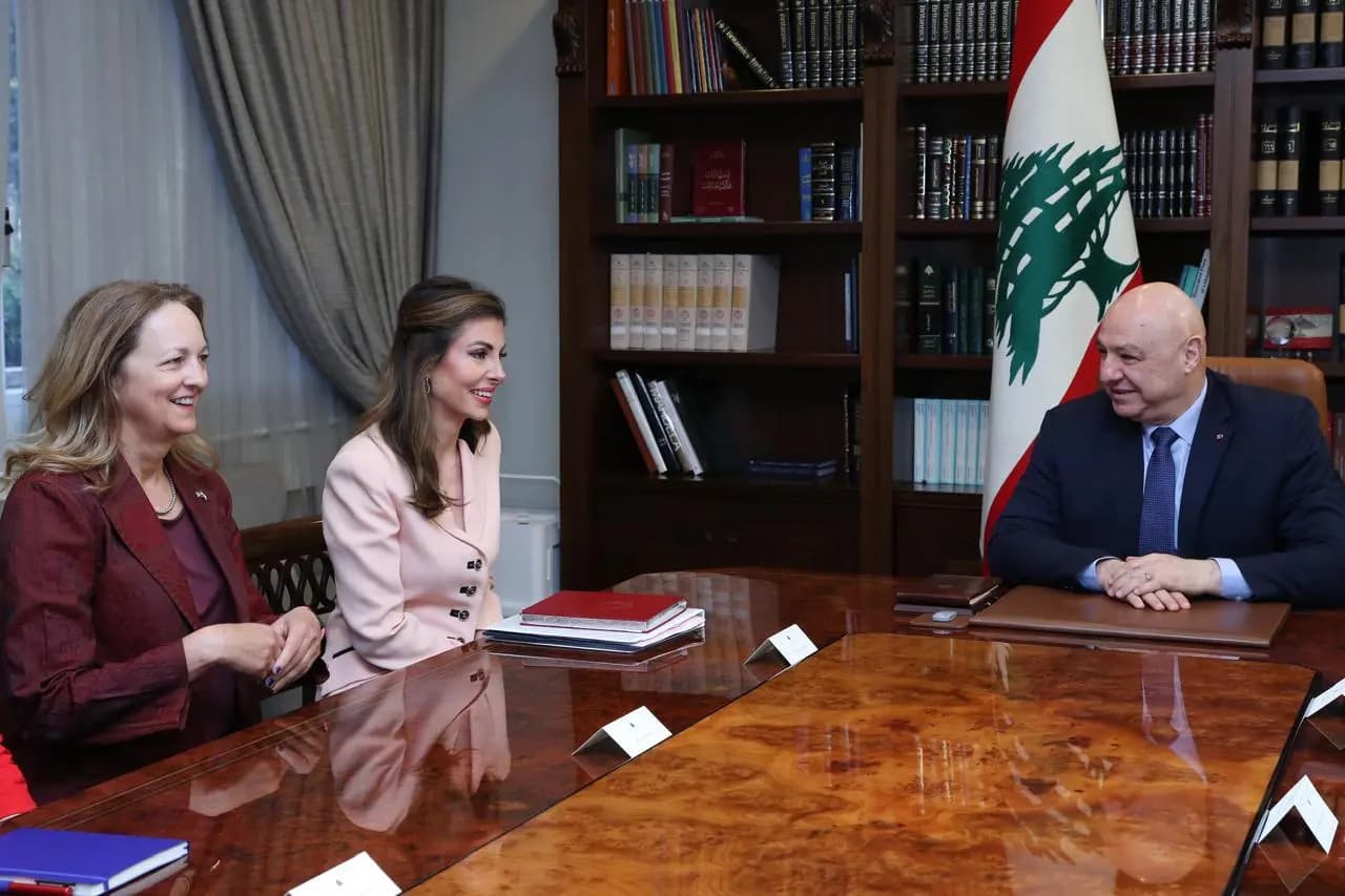 "دام ساعة وثلث الساعة".. اجتماع بين عون وأورتاغوس