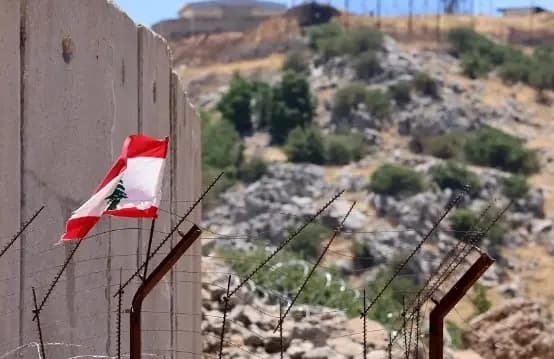 لماذا جدد حـ.ـزبُ الله التهديدَ بقطع أيِّ يد تمتدُّ للسلاح؟ .. وما قصة "الرباعية الدفاعية"؟