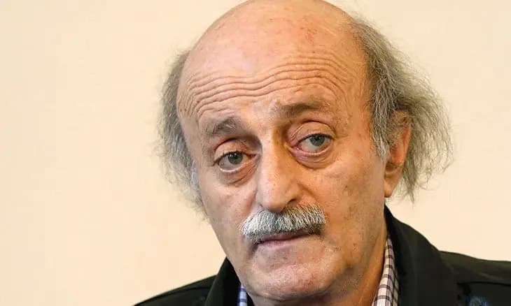جنبلاط: وفاة البابا خسارة فادحة للإنسانية