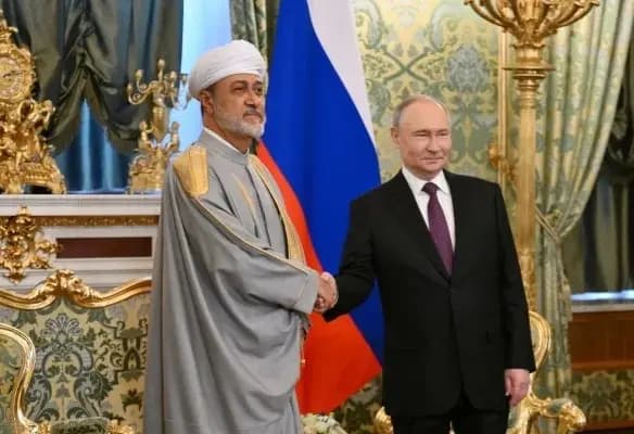 البرنامج النووي الإيراني بين بوتين وسلطان عمان