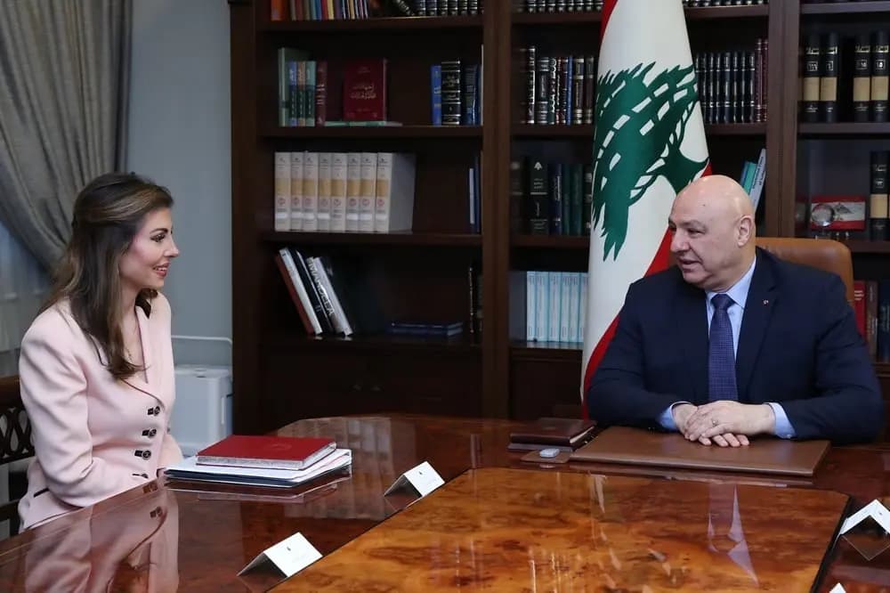 "شجاع وقائد مصمم".. هكذا وصفت أورتاغوس الرئيس عون