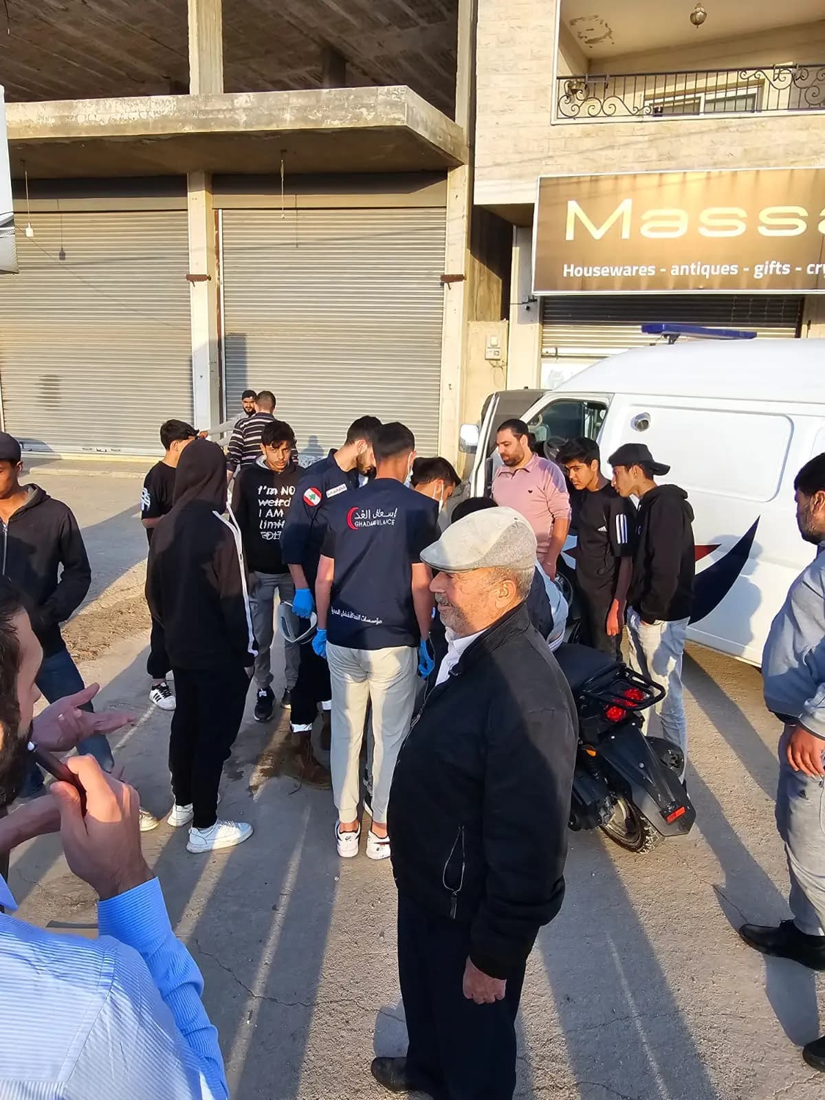 تصادم في غزة.. و"الغد" تُسعف المصابين ميدانيًا