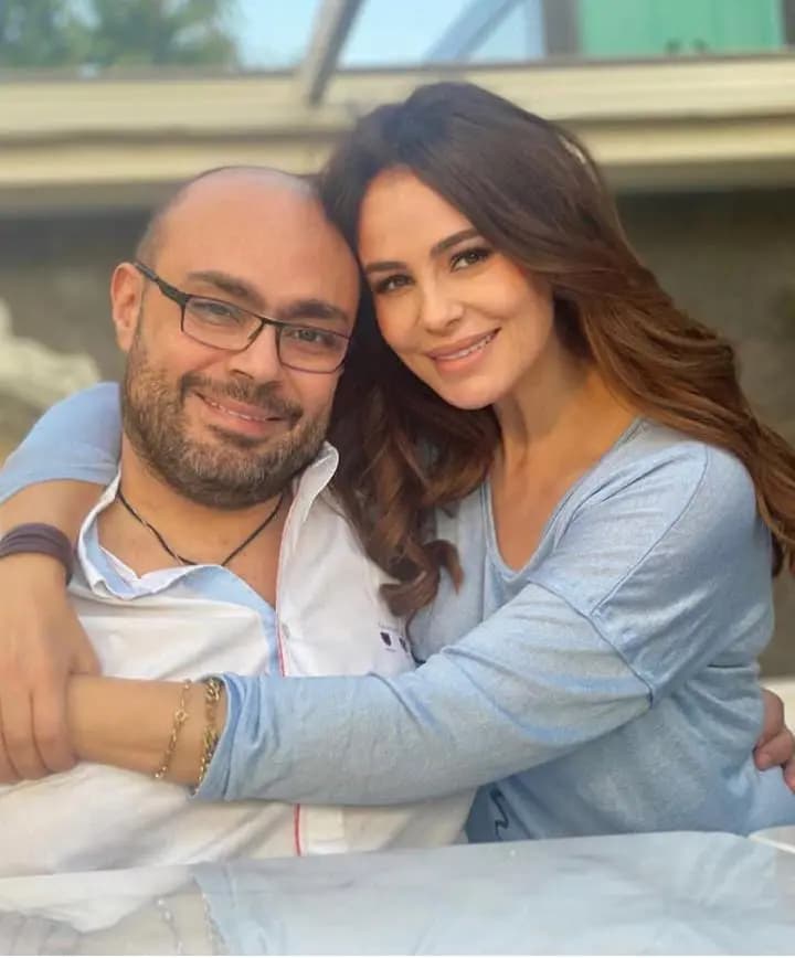 بهذه الكلمات.. كارول "المفجوعة" تودّع زوجها