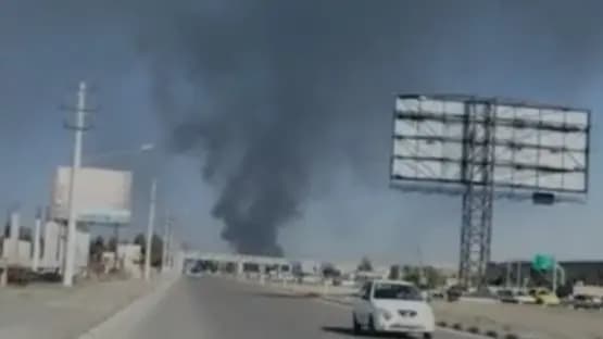 بالصور.. حريق كبير في مشهد الإيرانية