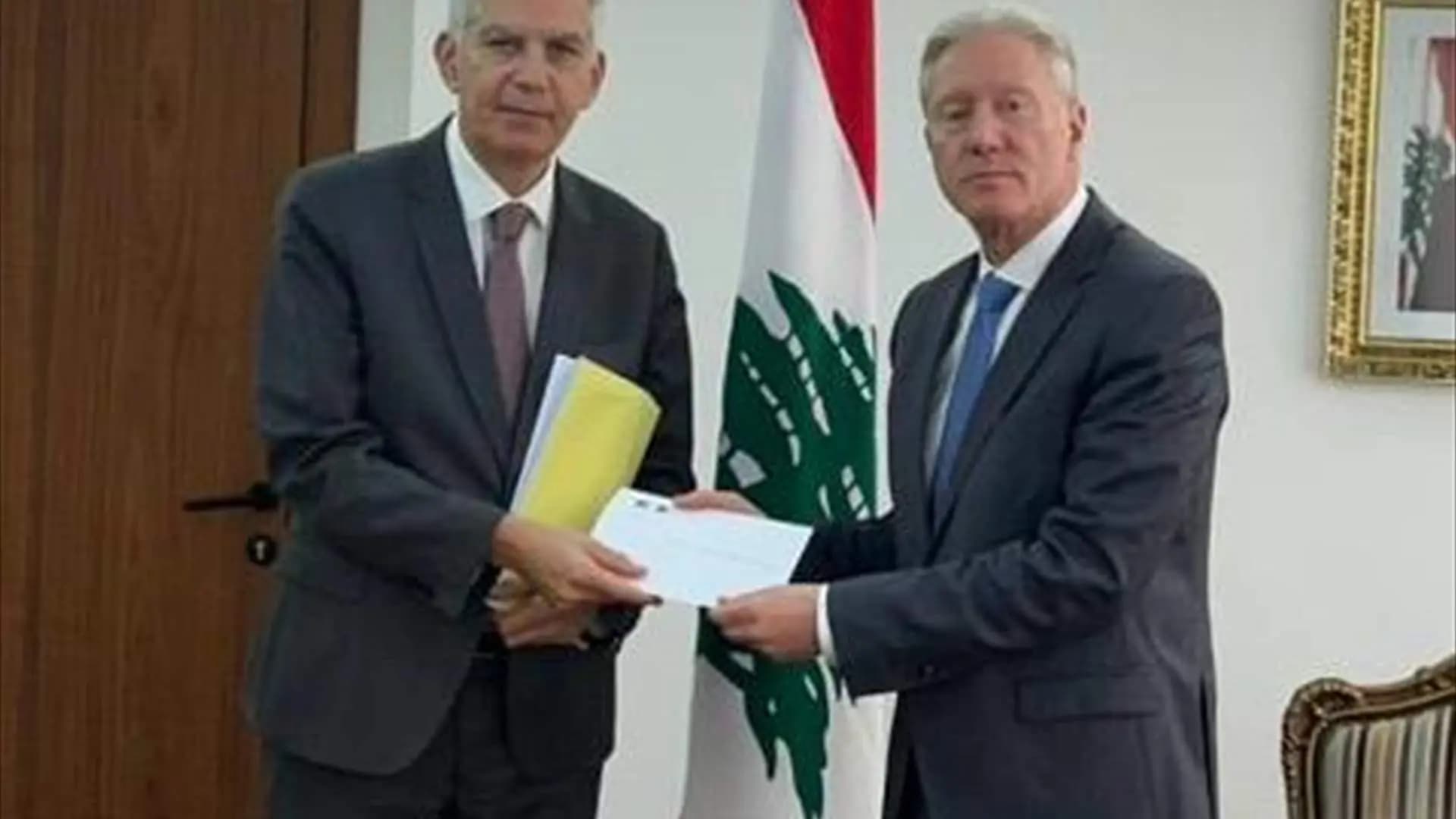 تطور كبير في ملف الحدود مع سوريا.. ماذا سلمت فرنسا للبنان؟