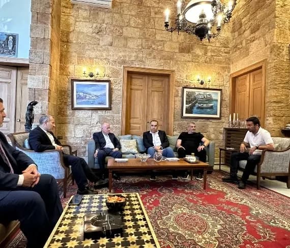 مارتينوس يشكر باسيل على دعمه في الانتخابات