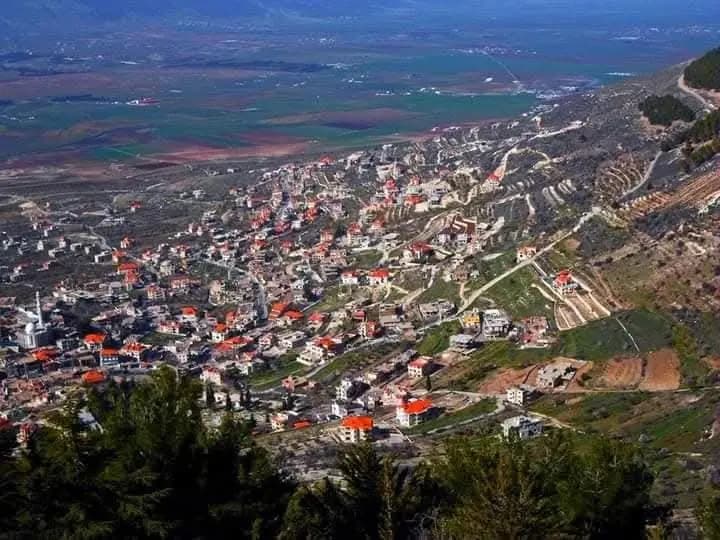 "غارت من جيرانها".. بلدة بقاعية تكتب اسمها على "حائط التزكية"