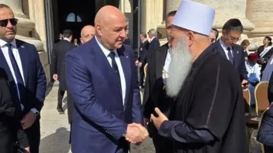 بعد الصورة التي تداولتها وسائل إعلام إسرائيلية.. توضيح من مكتب عون