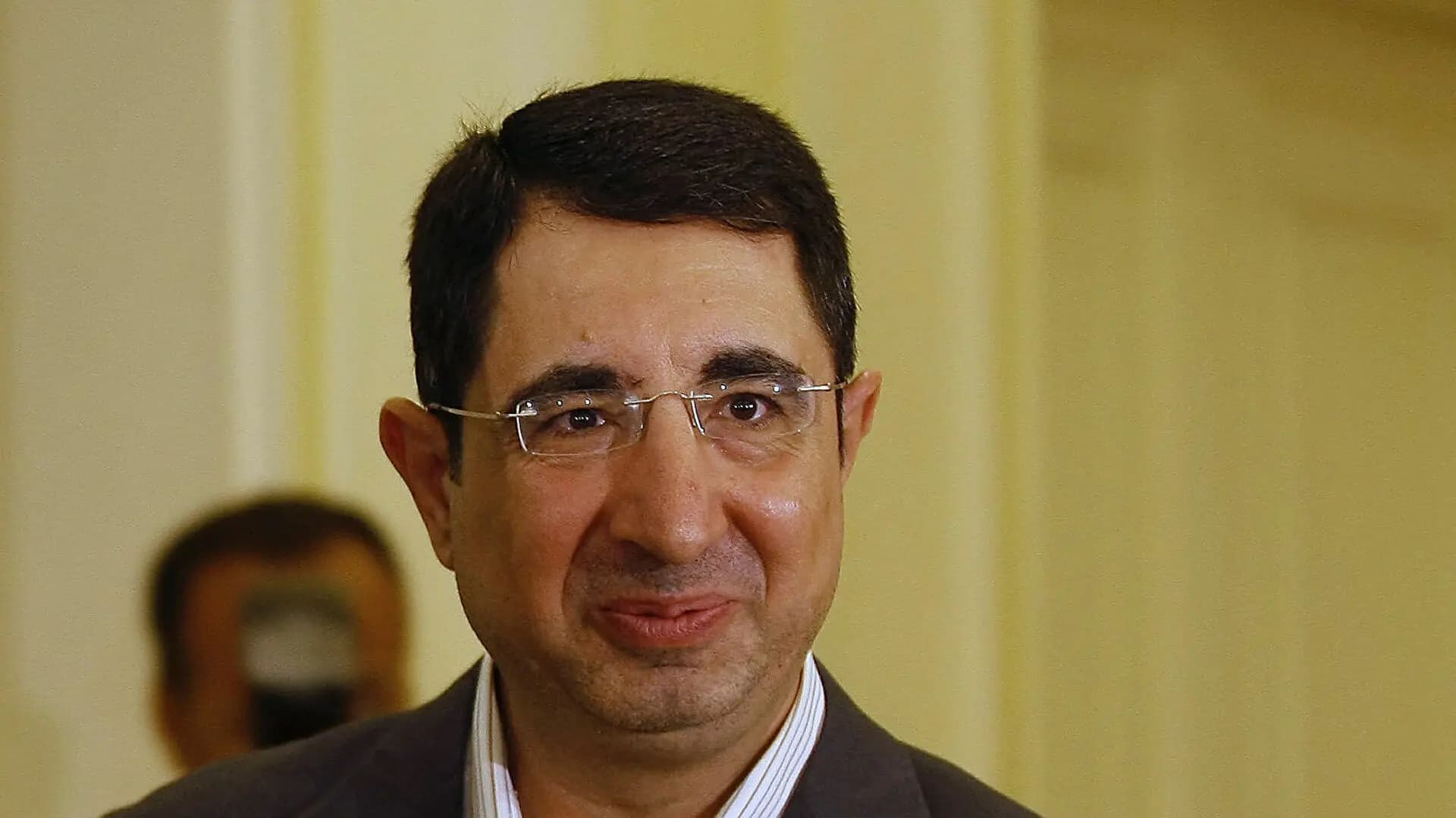 "مؤشرات إيجابية".. الحاج حسن: حاضرون شعبيًا