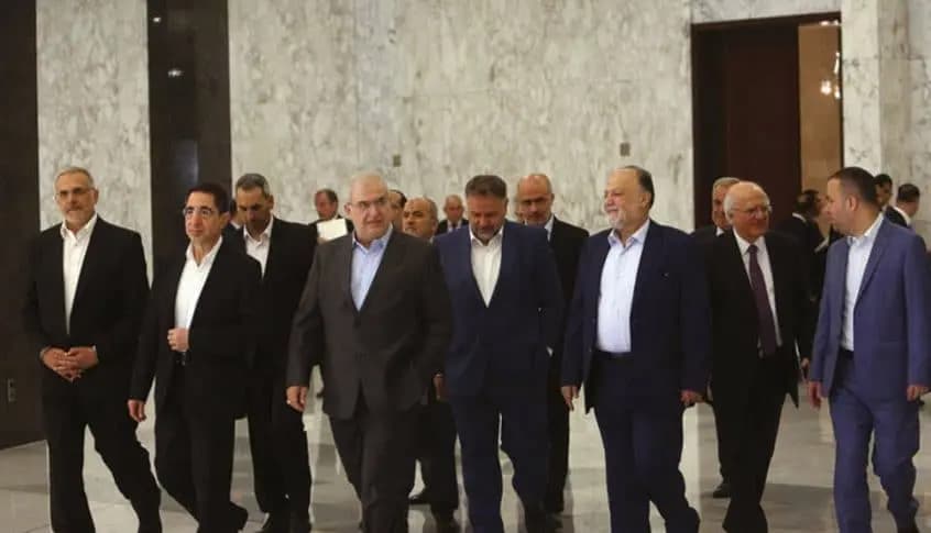 الوفاء للمقاومة: المقاومة حررت الأرض وهي حق وطني