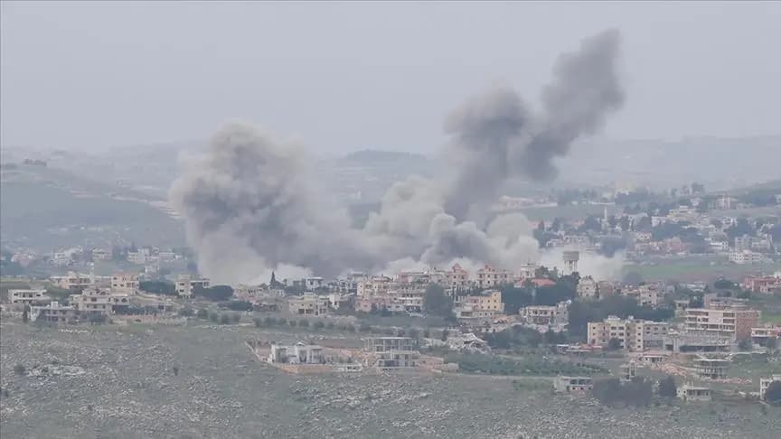 فجرًا.. غارات تستهدف غرفا جاهزة جنوب لبنان
