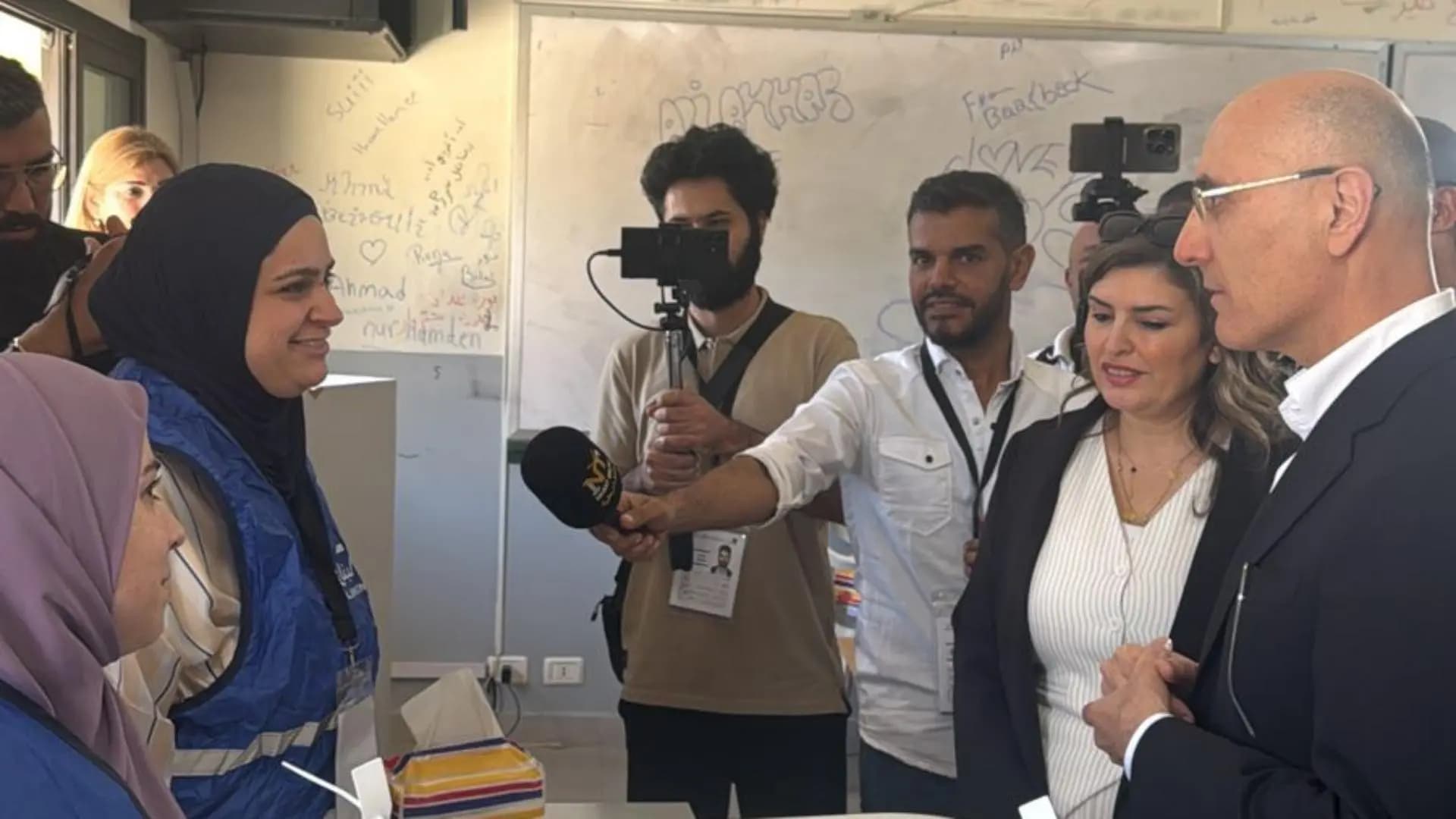 الحجّار يتفقّد مراكز الاقتراع في كفركلا والعديسة