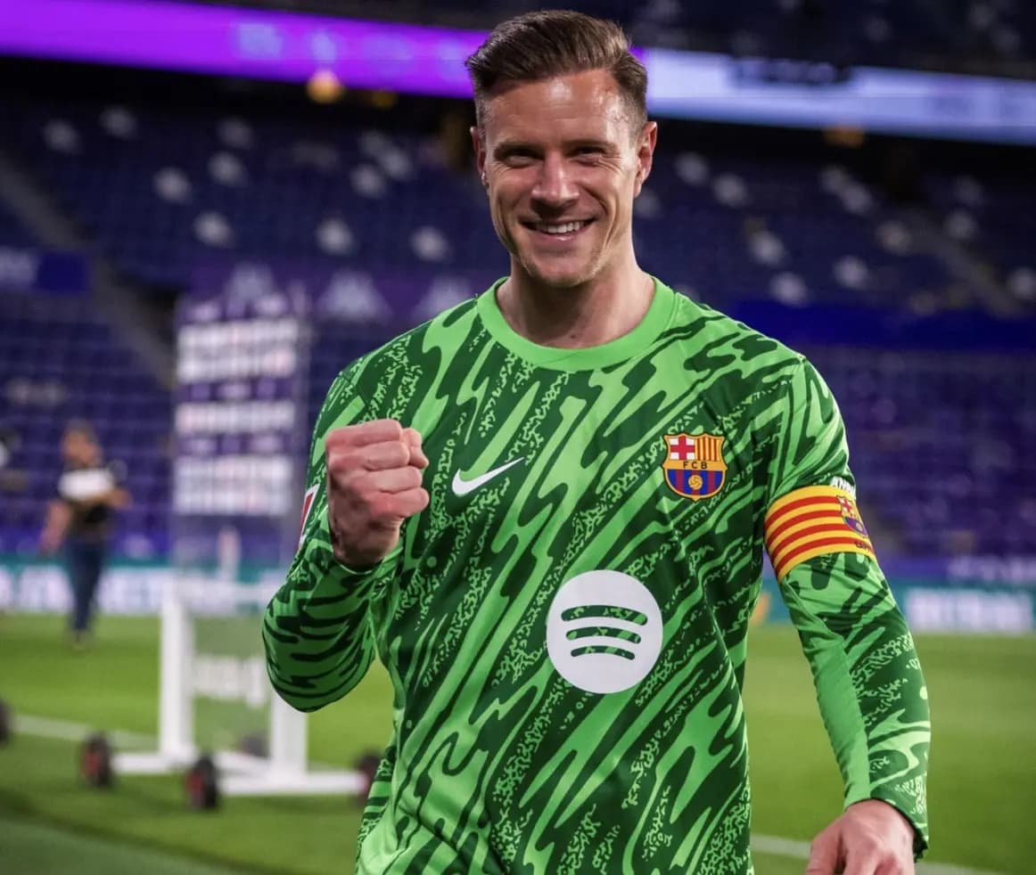برشلونة يفتح باب التغيير في حراسة المرمى
