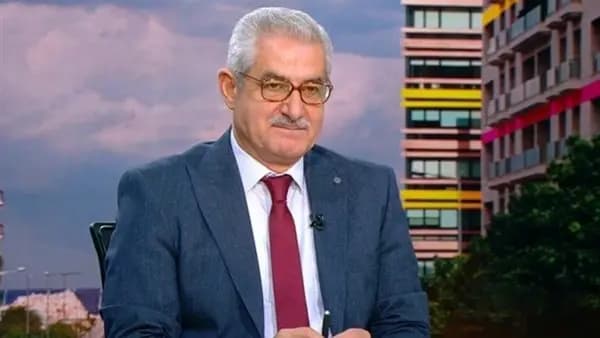 عطية: شراكة وشفافية لتأهيل المرافئ والمطارات