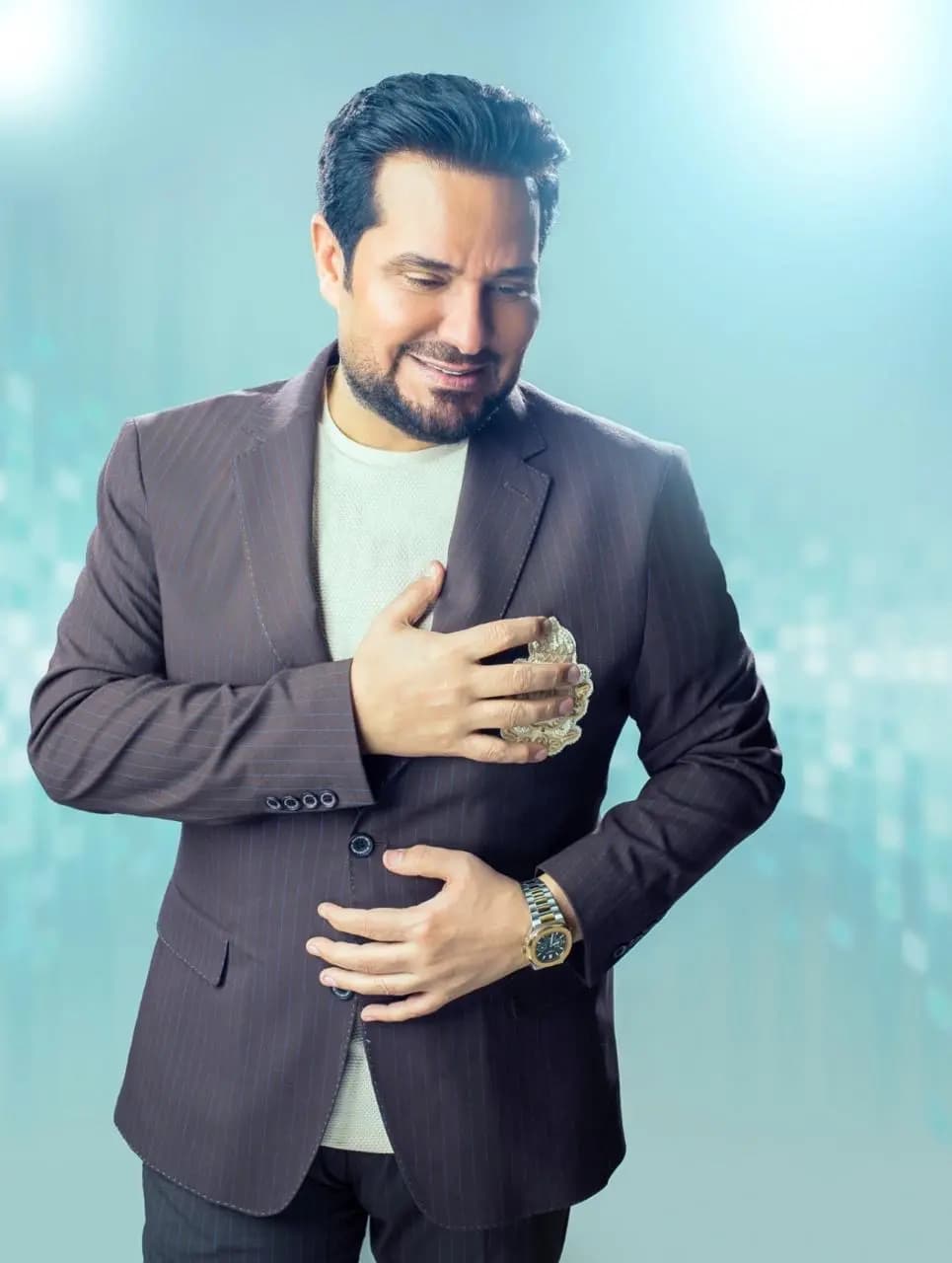 حاتم العراقي يعود.. ألبوم جديد يُشعل الإحساس والطرب