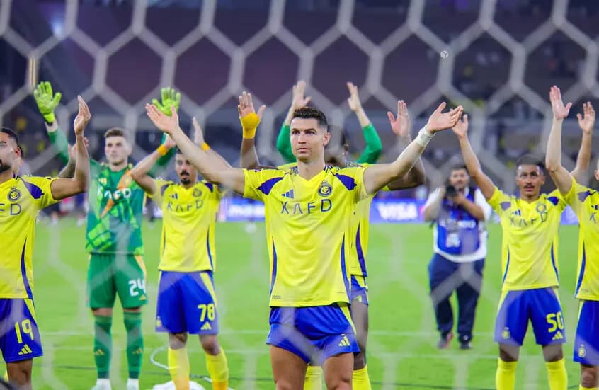 مَن هو بديل رونالدو؟ النصر يفتح خزائنه من أجل نجم ليفربول