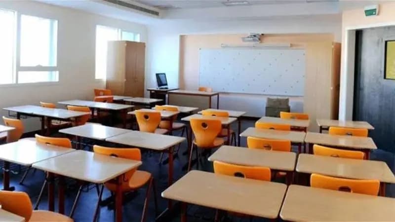 العام الدراسي معلّق... ومعلّمون يبحثون عن مهن أخرى