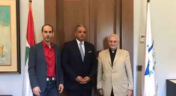المرتضى وبدر يعيدان إحياء التراث