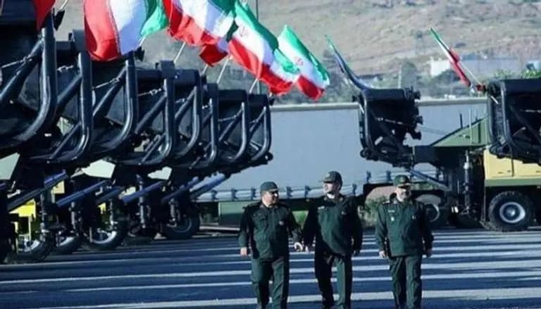 الحرس الثوري يرد بصواريخ مدوية