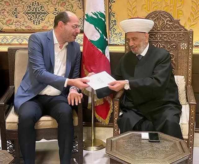 مراد يزور دريان في دار الفتوى