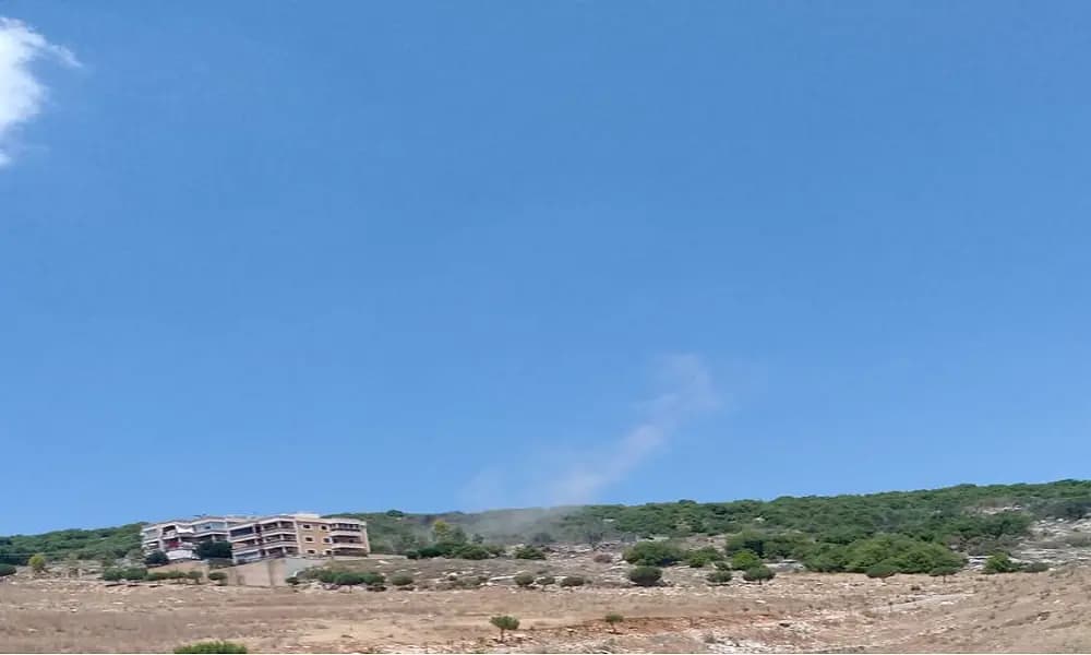 استهداف دراجة نارية جنوبًا