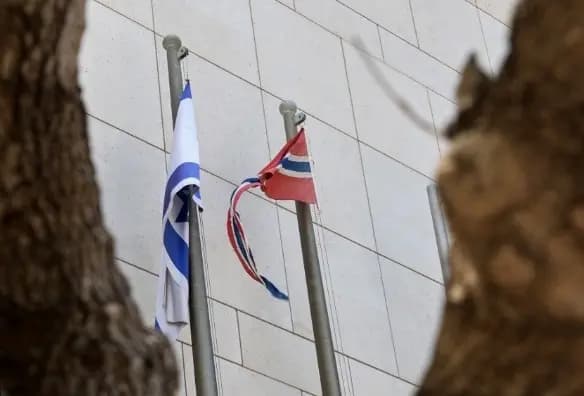 انفجار في مقر السفير النرويجي بتل أبيب!
