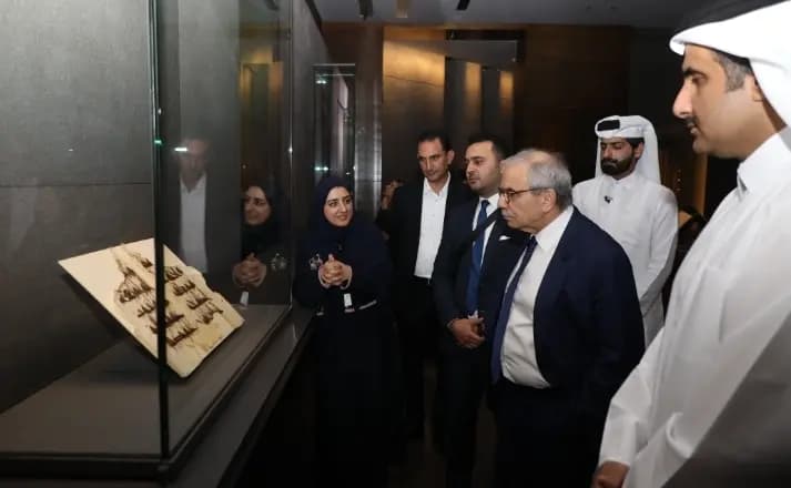 سلام يزور متحف الفن الإسلامي في الدوحة