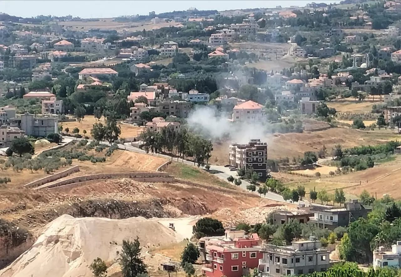 غارة إسرائيلية تستهدف آلية عند برعشيت