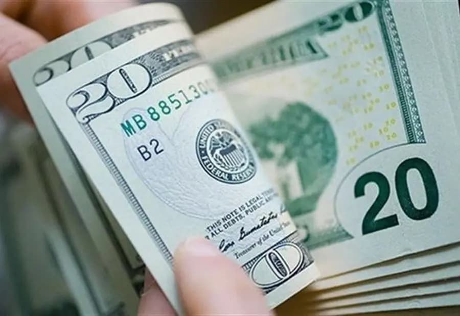 سعرُ دولار السوق السوداء صباح اليوم الأربعاء
