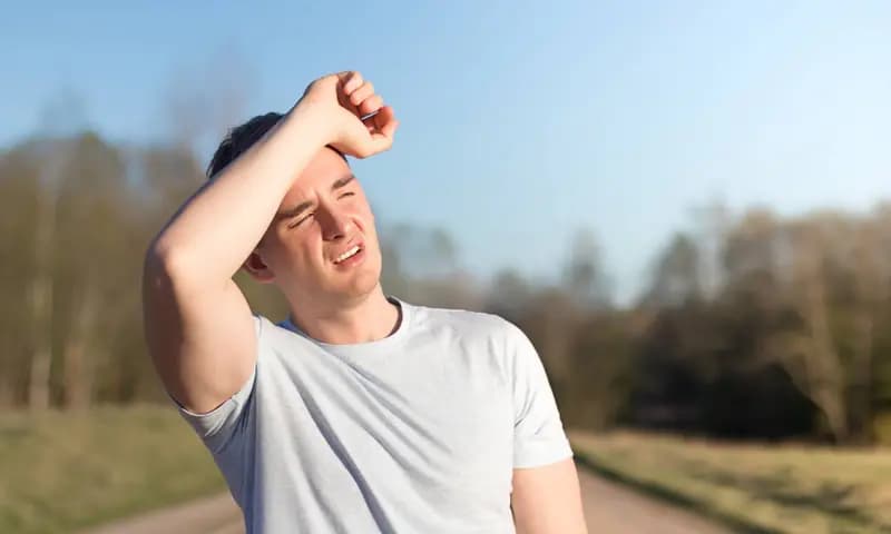 حر الصيف يشتد.. وهذه الأطعمة تحمي بشرتك من الحروق