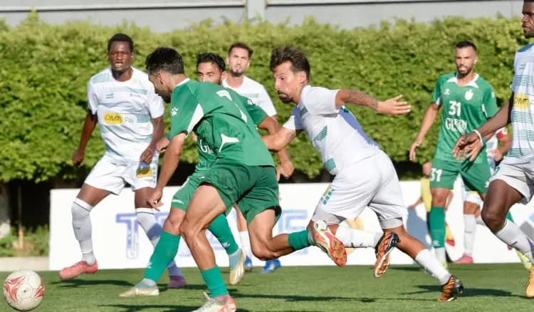 الأنصار يحتفظ بالصدارة.. والصفاء يفوز على "التضامن"