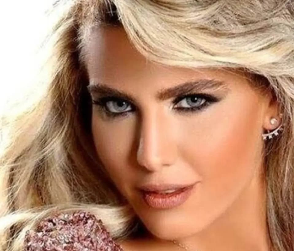 جويل حاتم تفتح النار على والدها!