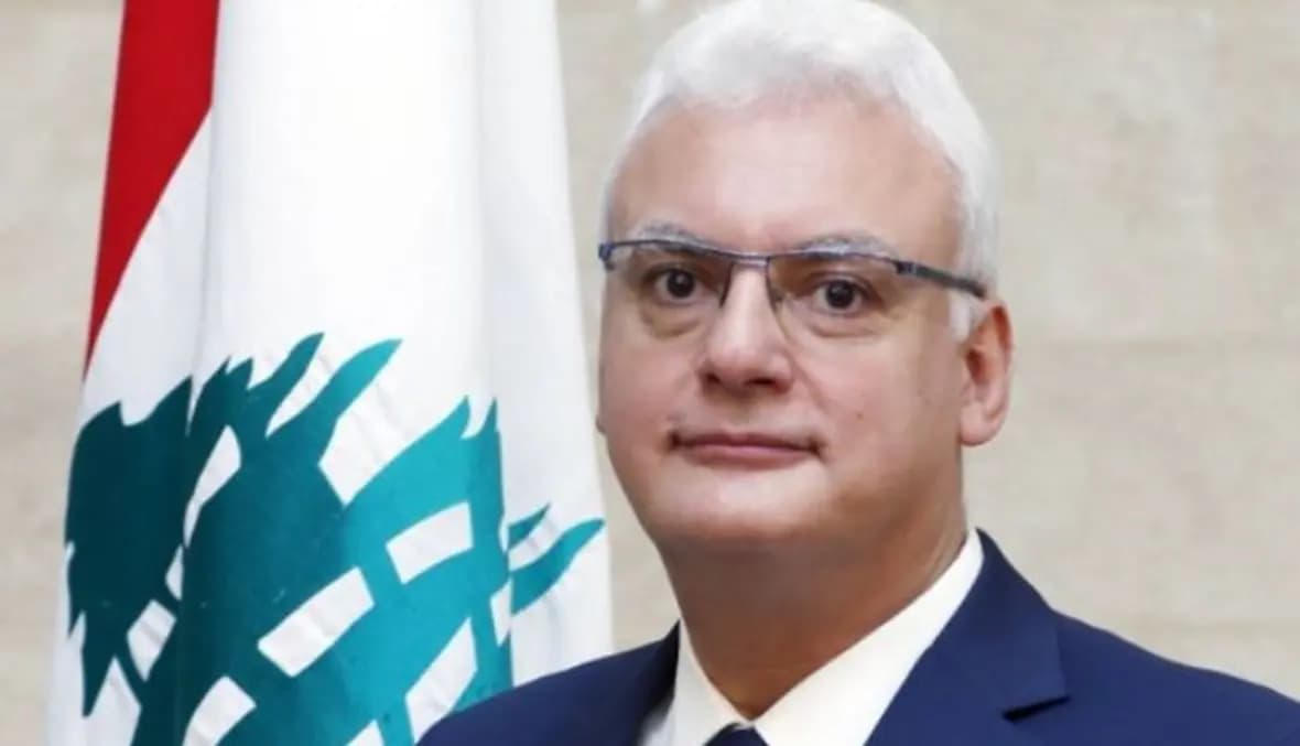 وزير الاتصالات بعد اجتماعه مع نقابة هيئة "أوجيرو": "الحس الوطني يدفعني للتأكيد بأننا ذاهبون الى الحل